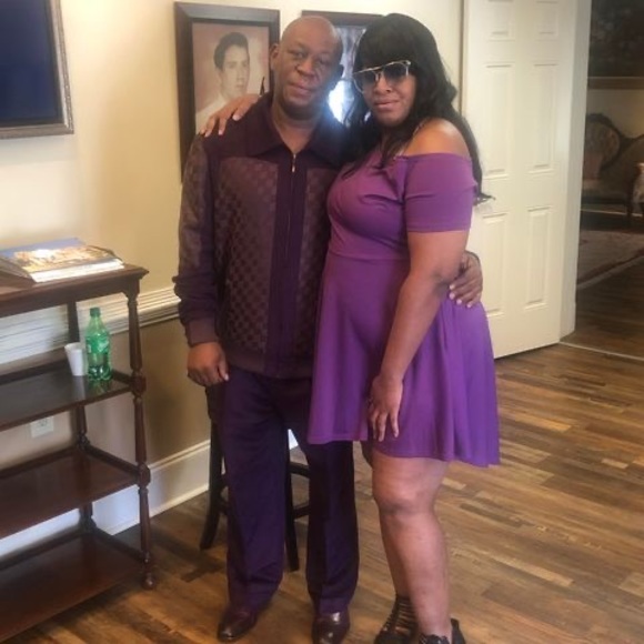 Meet your Posher, Tanika - Picture 1 of 1